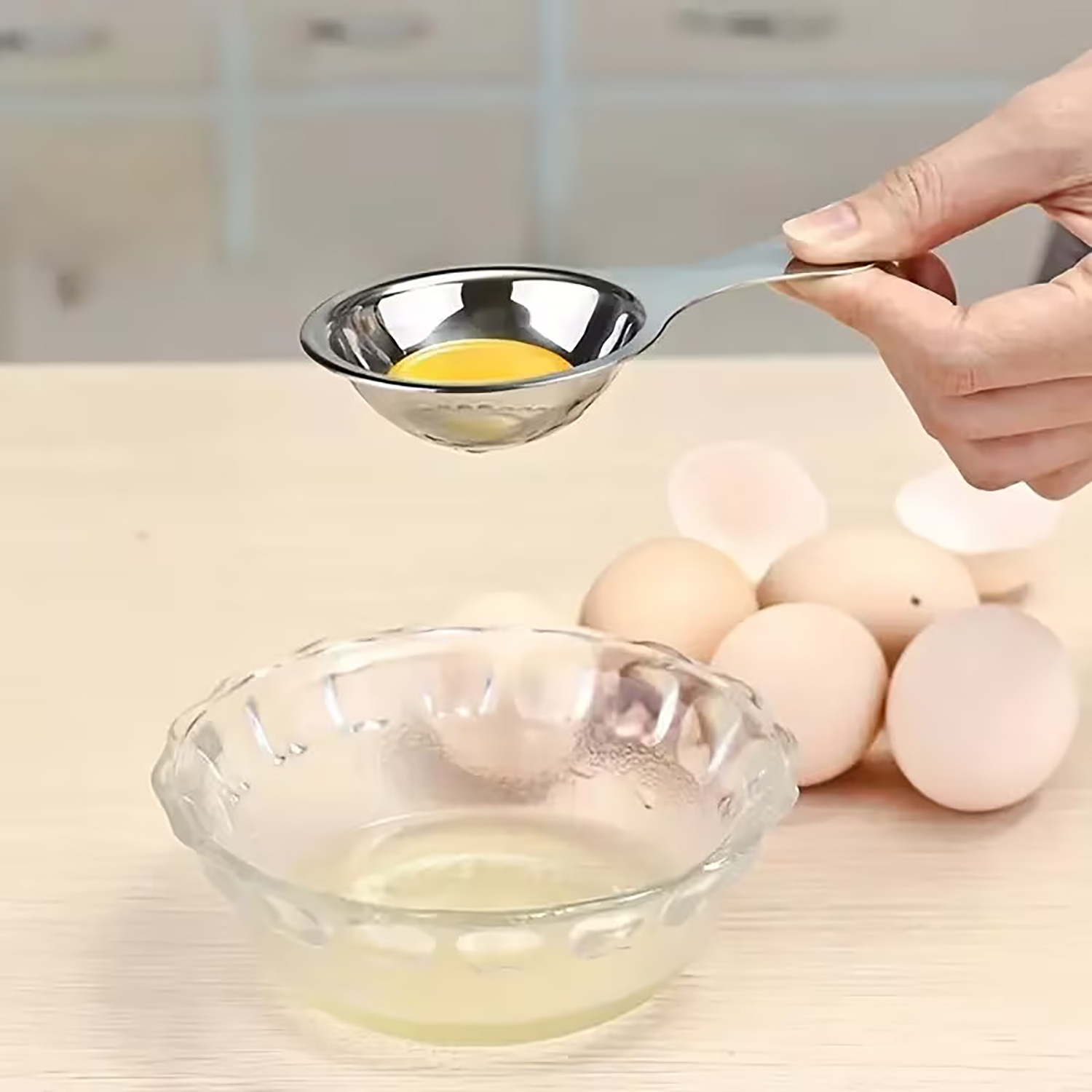 Egg Separator Tool - Paslanmaz Çelik Yumurta Ayırıcı Süzgeç Filtre